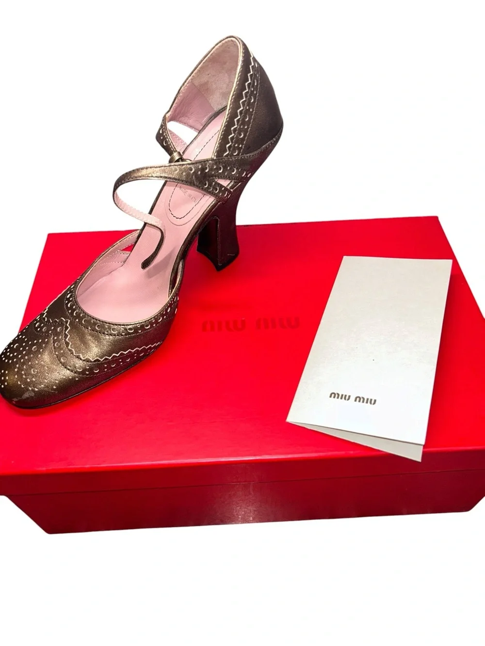 MIU MIU Womens Vintage Gold Brogue Leather Embossed Lizard Pumps Size 38 US 7.5